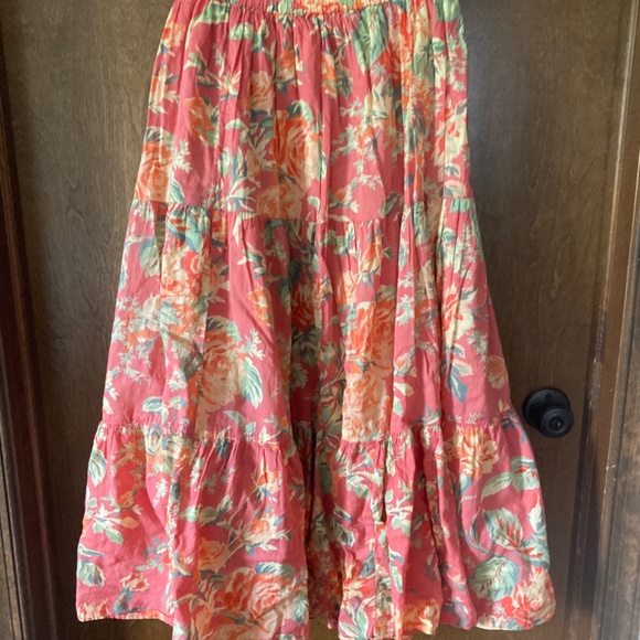 🧡Cotton Reversible Tiered Broomstick Maxi Skirt🧡 - Picture 3 of 6